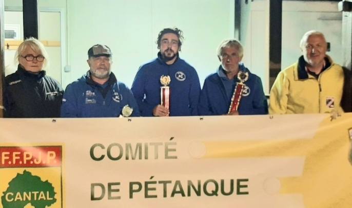 CHAMPION TRIPLETTE